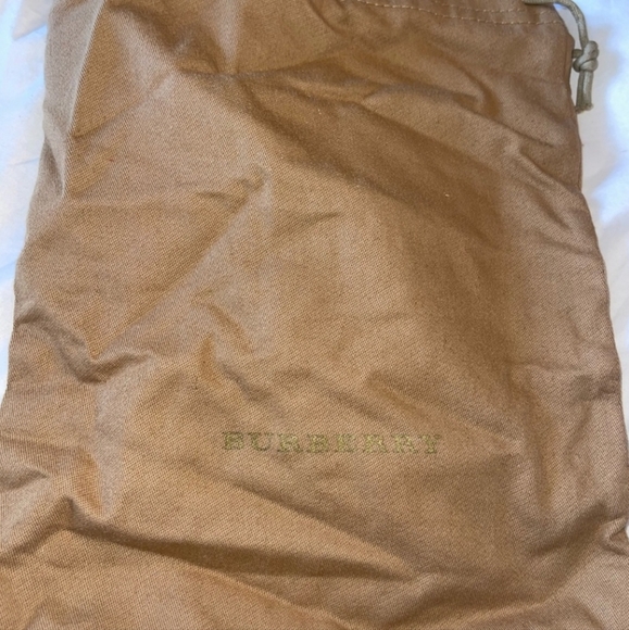 (EUC)AUTHENTIC BIRCH BROWN BURBERRY CLUTCH WITH CHAIN COMES WITDUST BAG - Picture 6 of 6